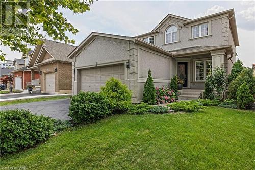 71 Stonepine Crescent, Hamilton, ON - Outdoor With Facade