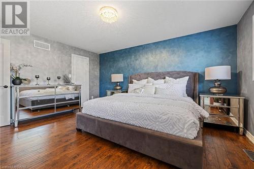 71 Stonepine Crescent, Hamilton, ON - Indoor Photo Showing Bedroom