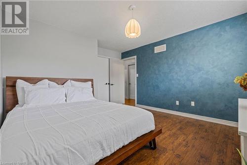 71 Stonepine Crescent, Hamilton, ON - Indoor Photo Showing Bedroom