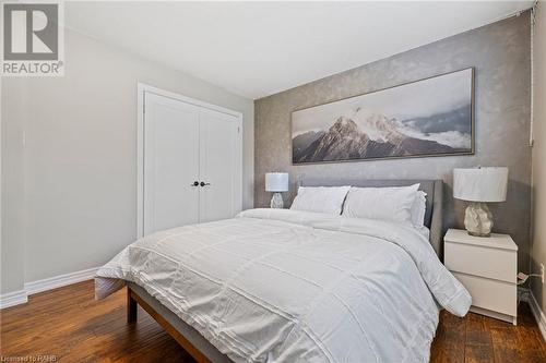 71 Stonepine Crescent, Hamilton, ON - Indoor Photo Showing Bedroom