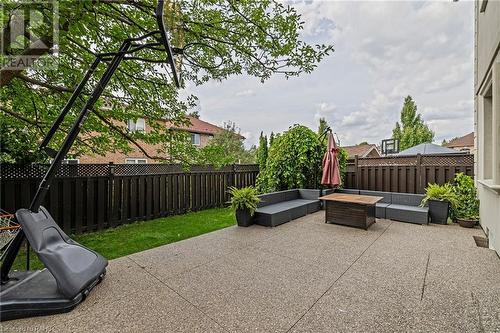 71 Stonepine Crescent, Hamilton, ON - Outdoor