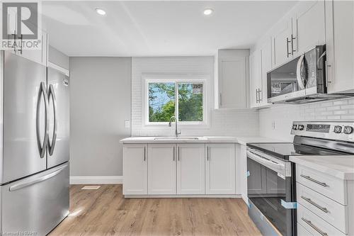 2940 3 Highway, Port Colborne, ON - Indoor Photo Showing Kitchen