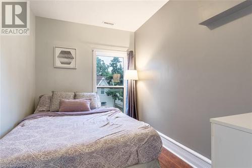 176 Wilson Street, Hamilton, ON - Indoor Photo Showing Bedroom