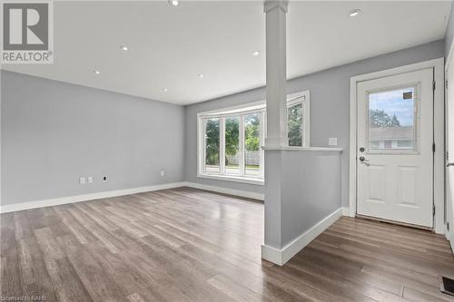 54 Coral Drive, Hamilton, ON - Indoor Photo Showing Other Room