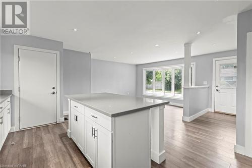 54 Coral Drive, Hamilton, ON - Indoor Photo Showing Kitchen