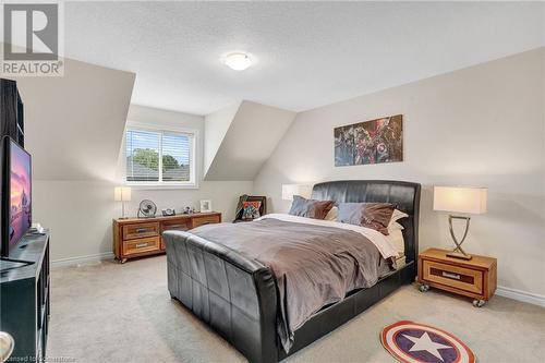 6 1/2 Kopperfield Lane, Hamilton, ON - Indoor Photo Showing Bedroom