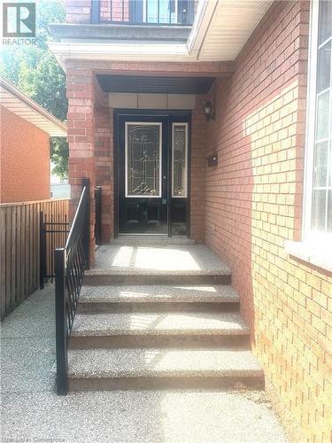 204 Picton Street E, Hamilton, ON - Outdoor With Exterior