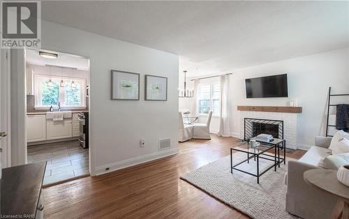 31 Academy Street, Ancaster, ON - Indoor Photo Showing Living Room With Fireplace