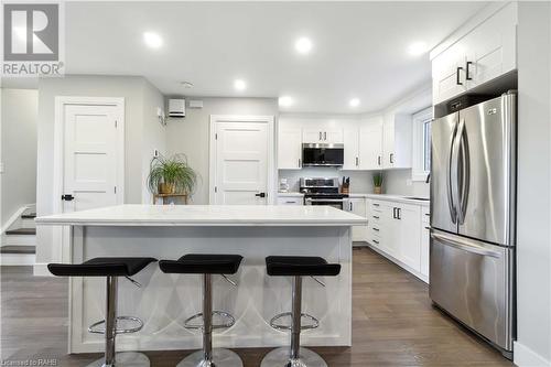 51 Camelot Drive, Hamilton, ON - Indoor Photo Showing Kitchen With Upgraded Kitchen