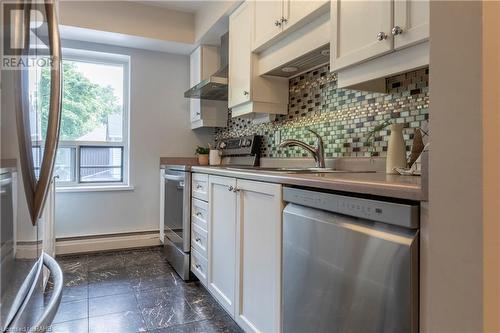 174 Herkimer Street Unit# 304, Hamilton, ON - Indoor Photo Showing Kitchen