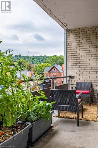 174 Herkimer Street Unit# 304, Hamilton, ON - Outdoor With Exterior