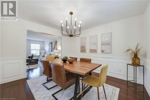 1228 Hammond Street, Burlington, ON - Indoor Photo Showing Dining Room