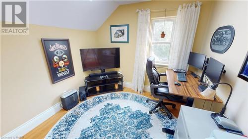 Bedroom 2 - 23 Northglen Avenue, St. Catharines, ON - Indoor