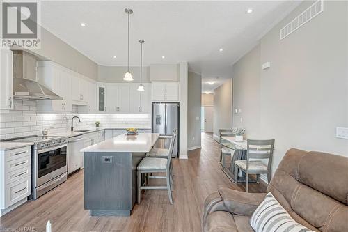 25 Isherwood Avenue Unit# J138, Cambridge, ON - Indoor Photo Showing Kitchen With Upgraded Kitchen