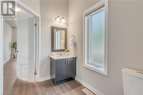 25 Isherwood Avenue Unit# J138, Cambridge, ON - Indoor Photo Showing Bathroom