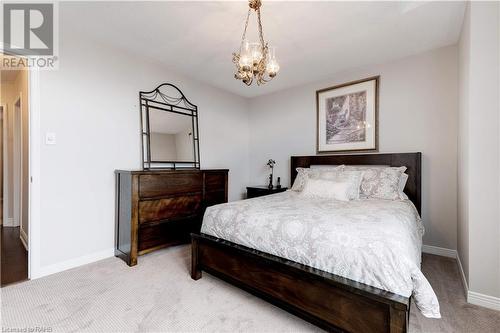 2264 Turnberry Road, Burlington, ON - Indoor Photo Showing Bedroom