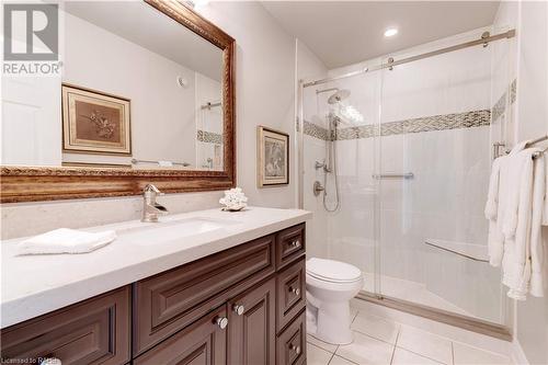 2264 Turnberry Road, Burlington, ON - Indoor Photo Showing Bathroom