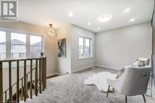 81 Hawick Crescent, Caledonia, ON - Indoor Photo Showing Other Room