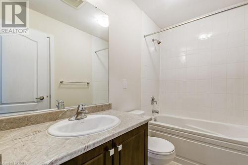 81 Hawick Crescent, Caledonia, ON - Indoor Photo Showing Bathroom