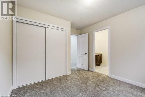 81 Hawick Crescent, Caledonia, ON - Indoor Photo Showing Other Room