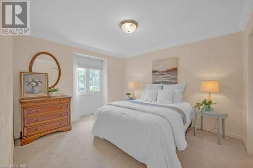 2262 Bonnylyn Court, Oakville, ON - Indoor Photo Showing Bedroom