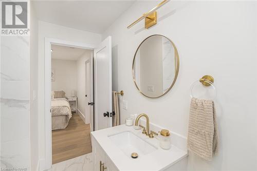 385 Westwood Avenue, Crystal Beach, ON - Indoor Photo Showing Bathroom