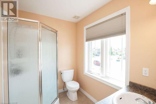 334 Pinehill Drive, Stoney Creek, ON - Indoor Photo Showing Bathroom