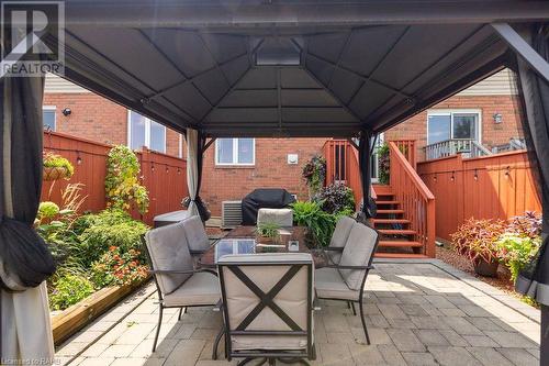 334 Pinehill Drive, Stoney Creek, ON - Outdoor With Deck Patio Veranda With Exterior