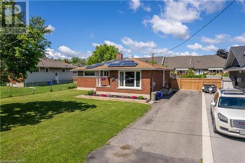 38 Jacobson Avenue, St. Catharines, ON - Outdoor