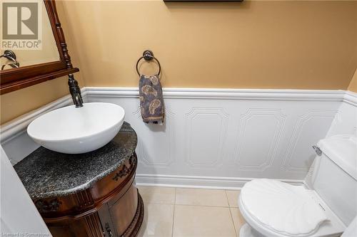 674 Laurier Avenue, Milton, ON - Indoor Photo Showing Bathroom