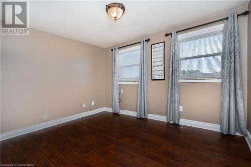 674 Laurier Avenue, Milton, ON - Indoor Photo Showing Other Room