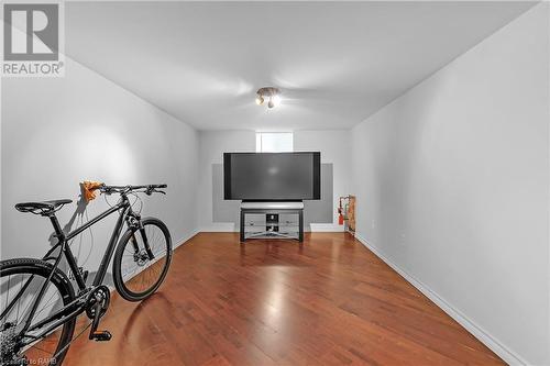 183 Federal Street, Stoney Creek, ON - Indoor Photo Showing Other Room