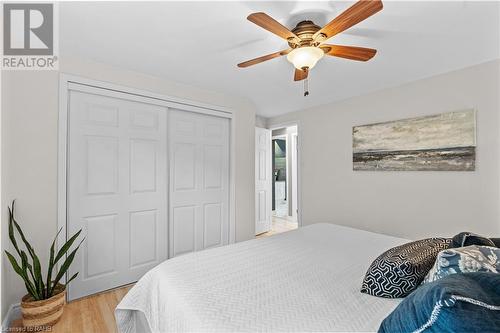 145 Ironwood Road, Guelph, ON - Indoor Photo Showing Bedroom