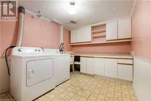 1275 Maple Crossing Boulevard Unit# 12, Burlington, ON - Indoor Photo Showing Laundry Room