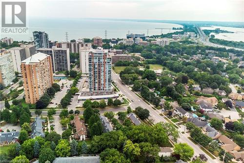 A short walk to Burlington's vibrant downtown - 1275 Maple Crossing Boulevard Unit# 12, Burlington, ON - Outdoor With Body Of Water With View