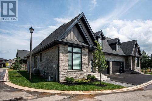 11 Primrose Street, Pelham, ON - Outdoor With Facade