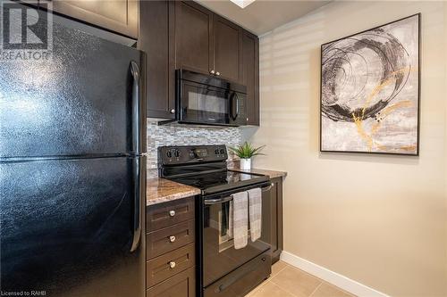 5010 Corporate Drive Unit# 239, Burlington, ON - Indoor Photo Showing Kitchen