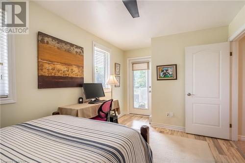 956 Lynden Road, Hamilton, ON - Indoor Photo Showing Bedroom