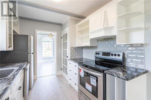 728 Gorham Road, Ridgeway, ON - Indoor Photo Showing Kitchen With Stainless Steel Kitchen With Upgraded Kitchen