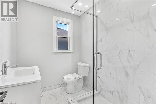 146 Craigroyston Road, Hamilton, ON - Indoor Photo Showing Bathroom