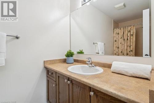 3099 Ferguson Drive, Burlington, ON - Indoor Photo Showing Bathroom