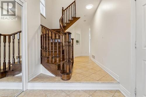 3099 Ferguson Drive, Burlington, ON - Indoor Photo Showing Other Room