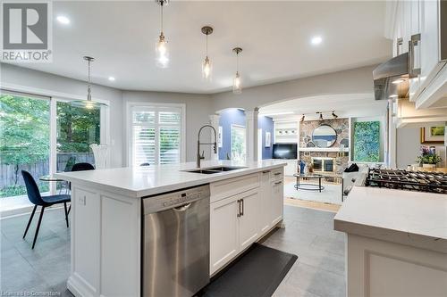 463 Wicklow Road, Burlington, ON - Indoor Photo Showing Kitchen With Double Sink With Upgraded Kitchen