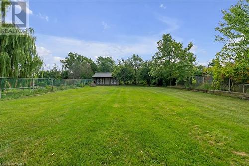 42 Deerhurst Road, Stoney Creek, ON - Outdoor With Backyard