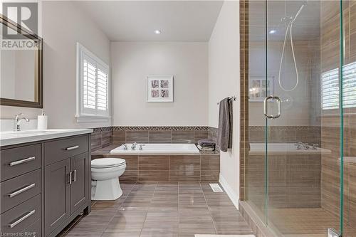 22 Creekside Drive, Niagara-On-The-Lake, ON - Indoor Photo Showing Bathroom