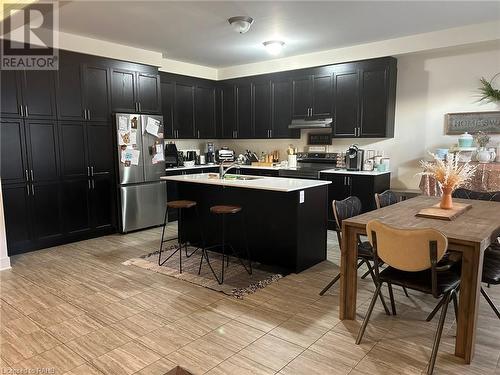 Large kitchen with tons of cabinetry! - 37 Homestead Way Unit# Upper, Thorold, ON - Indoor