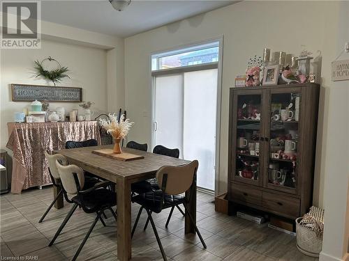 breakfast area with walk out to the backyard - 37 Homestead Way Unit# Upper, Thorold, ON - Indoor Photo Showing Dining Room