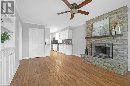 4 Cambria Court, Hamilton, ON - Indoor Photo Showing Living Room With Fireplace