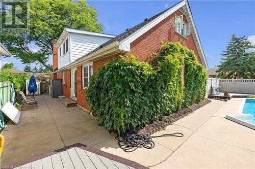 4 Cambria Court, Hamilton, ON - Outdoor With In Ground Pool With Exterior