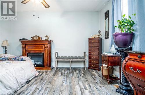 193 Locke Street N, Hamilton, ON - Indoor Photo Showing Bedroom